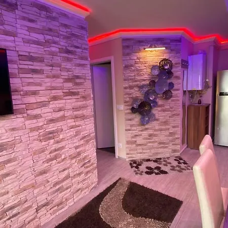 Balint & Timi Wellness Apartman Siofok