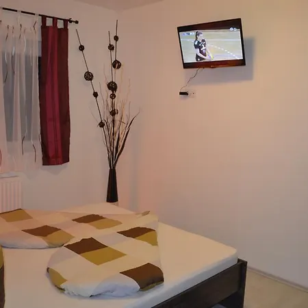Balint & Timi Wellness Apartman Lejlighed Siófok