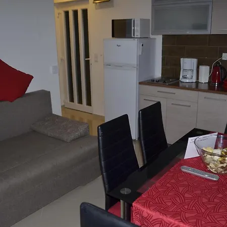 Lejlighed Balint & Timi Wellness Apartman Siófok