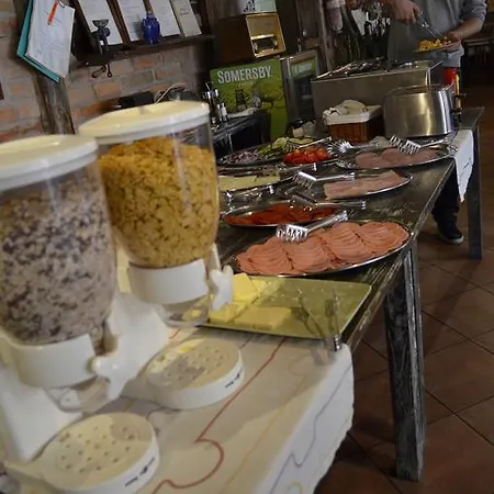 Balint & Timi Wellness Apartman Lejlighed