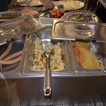 Balint & Timi Wellness Apartman Lejlighed Siófok