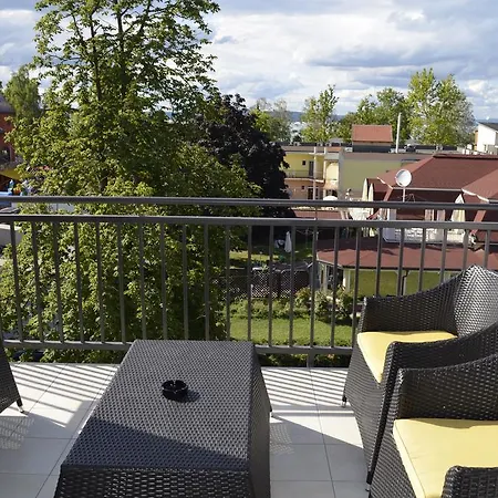 Balint & Timi Wellness Apartman Lejlighed Siófok