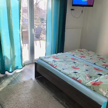 Balint & Timi Wellness Apartman 시오포크