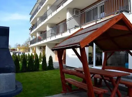 Lejlighed Balint & Timi Wellness Apartman Siófok