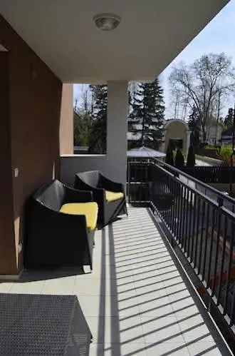 Апартаменты Balint & Timi Wellness Apartman Шиофок